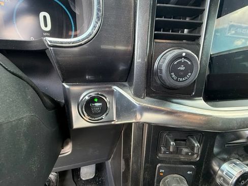 Used 2023 Ford F150 Lariat w/ Equipment Group 502A High AWD/4WD image 15