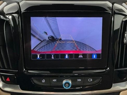 Used 2023 Chevrolet Traverse Premier w/ LPO, Floor Liner Package FWD image 18