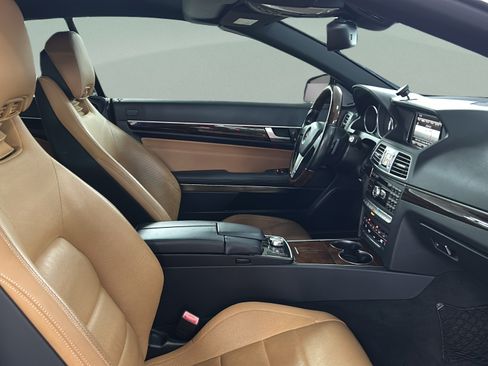 Used 2014 Mercedes-Benz E 550 Cabriolet image 38