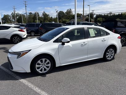 Used 2025 Toyota Corolla LE