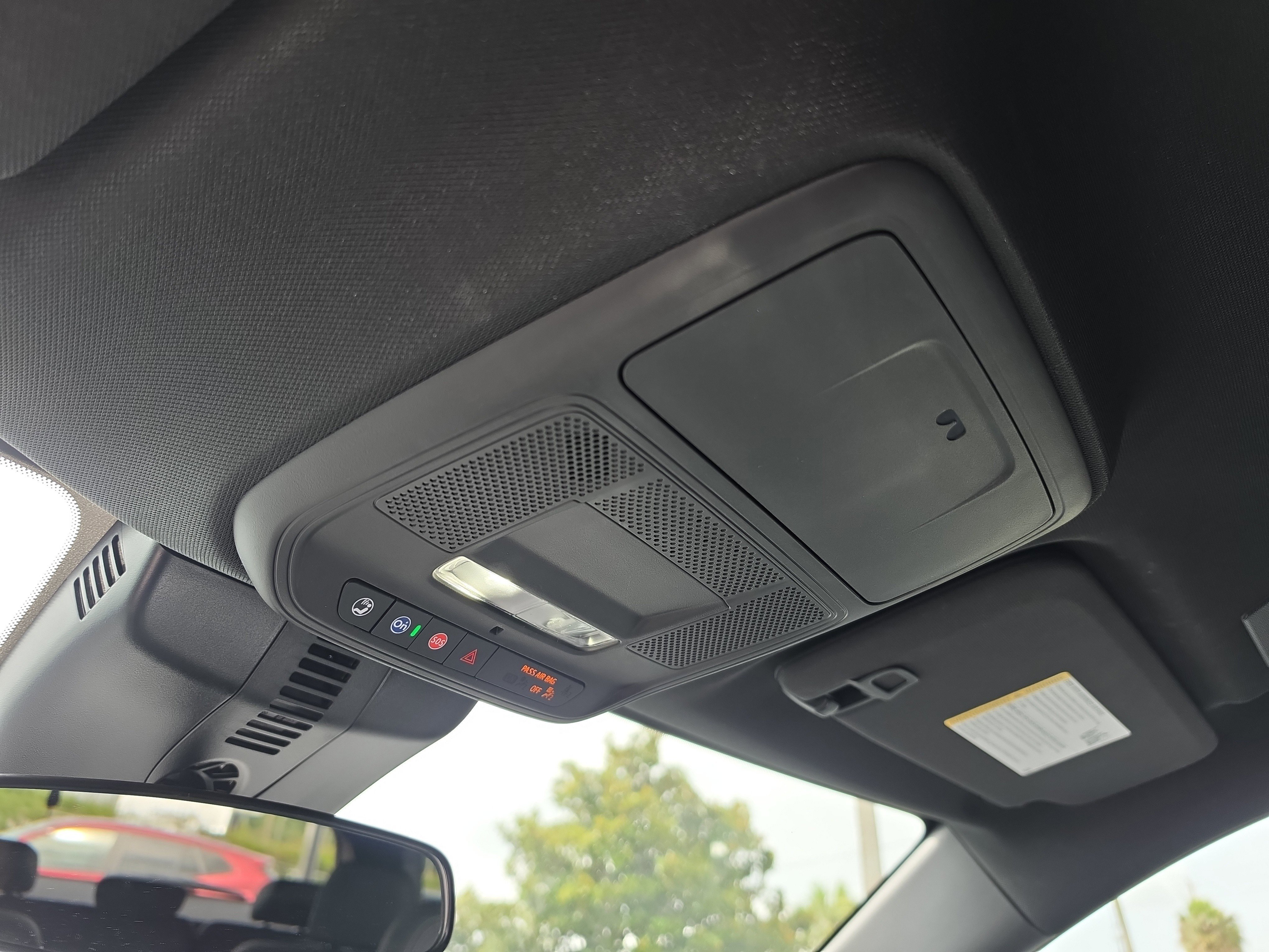 Certified 2026 Chevrolet Traverse LT FWD image 31