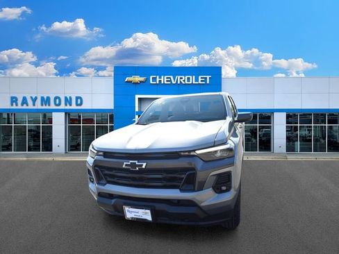 New 2026 Chevrolet Colorado LT w/ LT Convenience Package AWD/4WD image 8