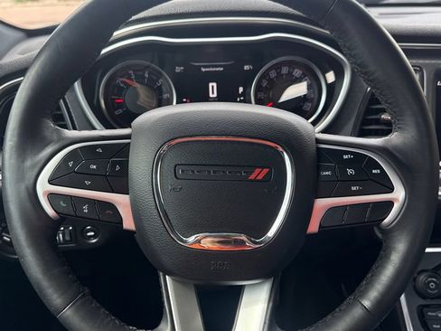 Used 2018 Dodge Challenger SXT Plus RWD image 21