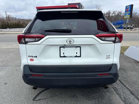 Used 2020 Toyota RAV4 LE w/ All Weather Liner Package image 4