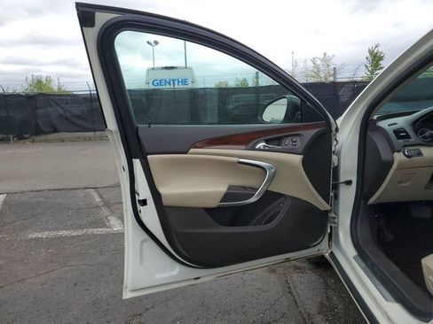 Used 2014 Buick Regal FWD image 20