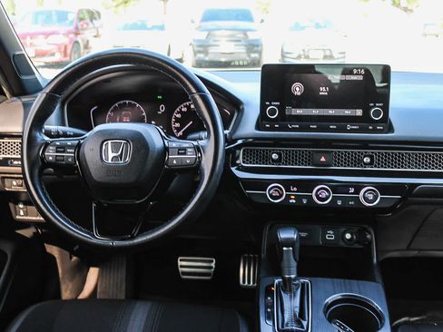 Used 2024 Honda Civic Sport image 13