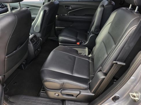 Used 2018 Honda Pilot Elite image 14