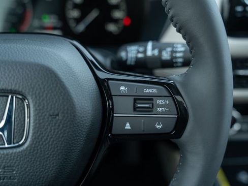 New 2026 Honda HR-V EX-L image 23