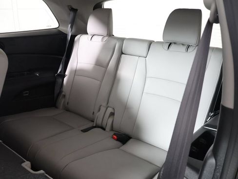 Used 2017 Honda Pilot EX-L image 32