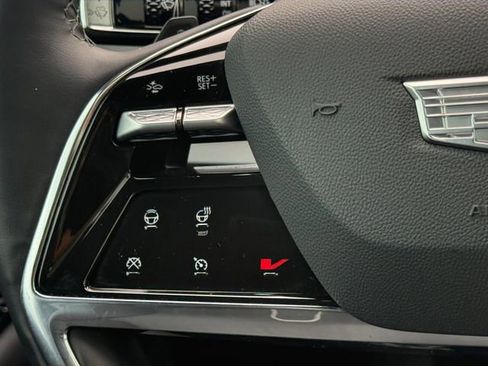 Certified 2026 Cadillac Vistiq Sport AWD/4WD image 10