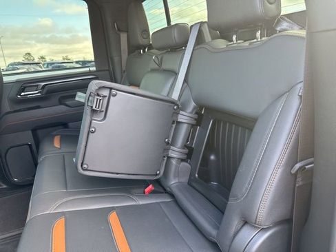 Used 2024 GMC Sierra 2500 AT4 w/ AT4 Premium Plus Package AWD/4WD image 32