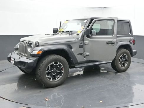 Used 2022 Jeep Wrangler Sport image 53