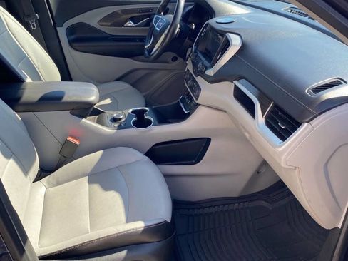 Used 2019 GMC Terrain SLT w/ Preferred Package image 28