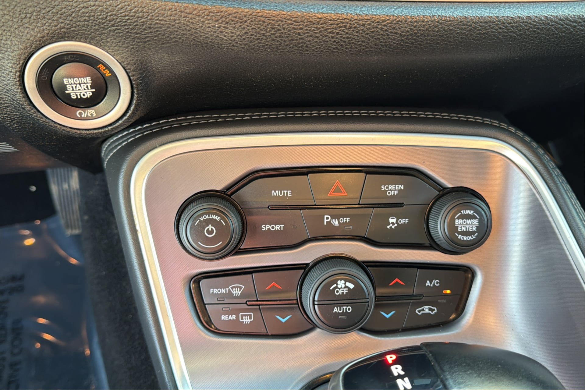 Used 2019 Dodge Challenger GT RWD image 28