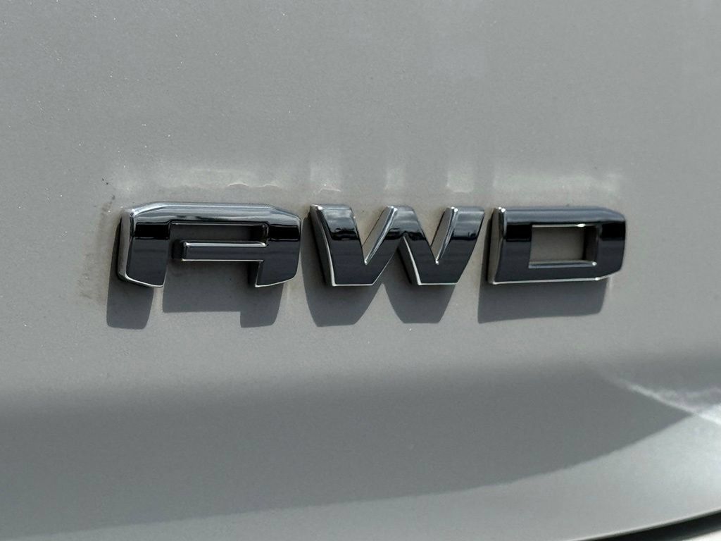 Used 2023 GMC Terrain Denali AWD/4WD image 12