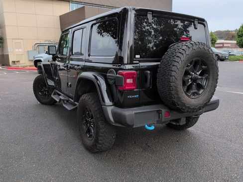 Used 2023 Jeep Wrangler Unlimited Rubicon 4xe AWD/4WD image 6