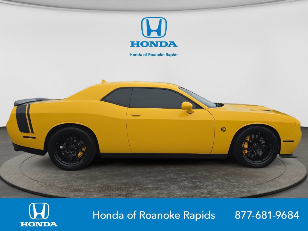 Used 2018 Dodge Challenger R/T Scat Pack w/ Dynamics Package RWD image 6