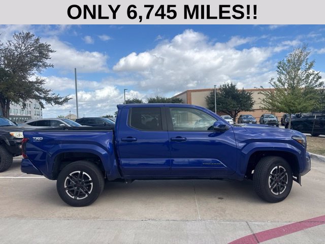Used 2024 Toyota Tacoma TRD Sport w/ TRD Sport Premium Package RWD image 2