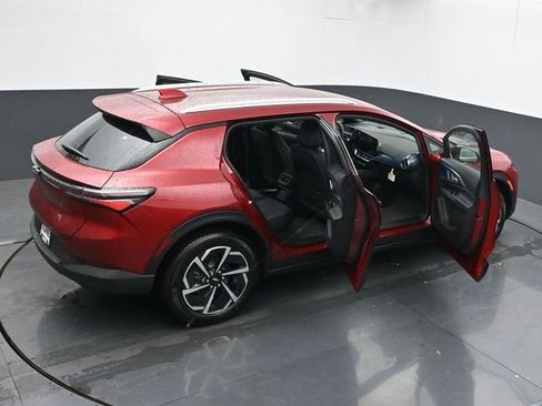 New 2026 Chevrolet Equinox EV LT image 62