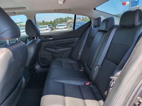 Used 2019 Nissan Altima 2.5 SR w/ SR Premium Package FWD image 29