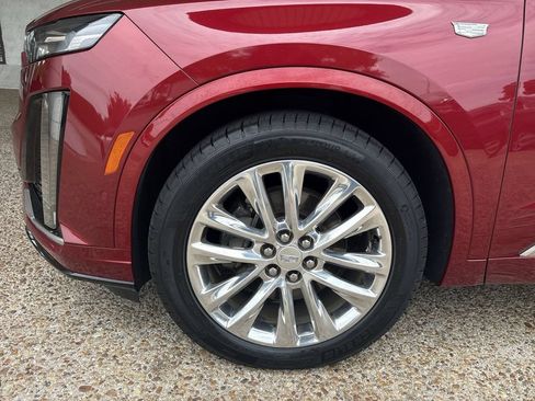 Used 2020 Cadillac XT6 Premium Luxury FWD image 34
