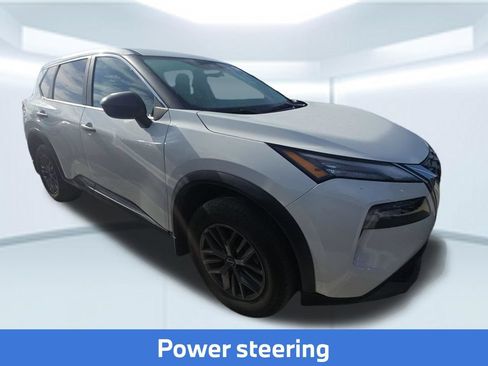 Used 2023 Nissan Rogue S FWD image 5