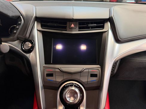 Used 2017 Acura NSX AWD/4WD image 21