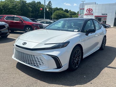 New 2026 Toyota Camry XSE AWD/4WD image 3