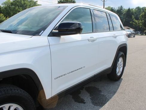 Used 2025 Jeep Grand Cherokee Laredo w/ MOPAR Finishing Package RWD image 44