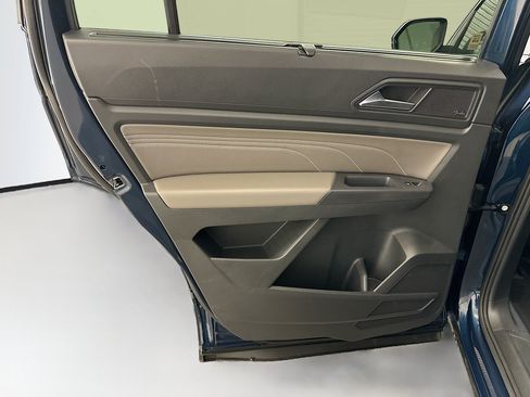Used 2021 Volkswagen Atlas SEL Premium AWD/4WD image 28