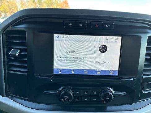 Used 2021 Ford F150 XLT image 13