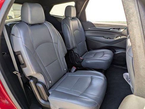 Used 2024 Buick Enclave Premium AWD/4WD image 27