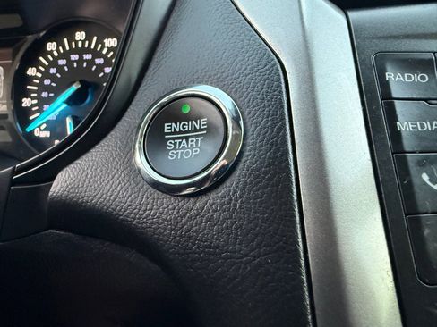 Used 2020 Ford Fusion S image 29