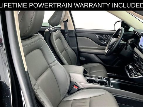 Used 2024 Lincoln Corsair Grand Touring AWD/4WD image 9