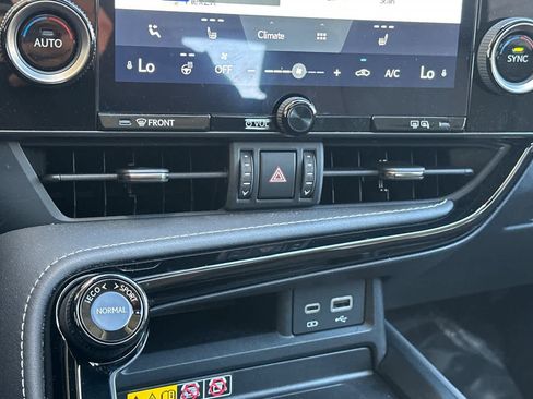Certified 2025 Lexus NX 350h AWD w/ Accessory Package (2T) image 22