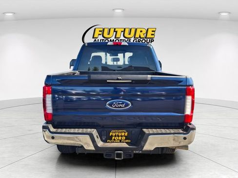 Certified 2018 Ford F250 Lariat w/ Lariat Ultimate Package RWD image 5