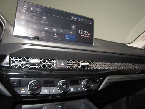 Certified 2024 Honda Accord EX-L image 7