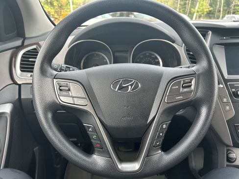 Used 2018 Hyundai Santa Fe Sport w/ 2.4L Value Package 02 AWD/4WD image 13