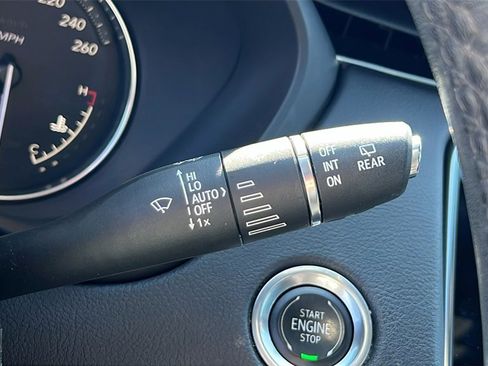 Used 2020 Cadillac XT4 Sport image 21