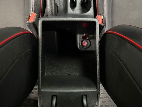 Used 2021 Kia Forte GT image 32