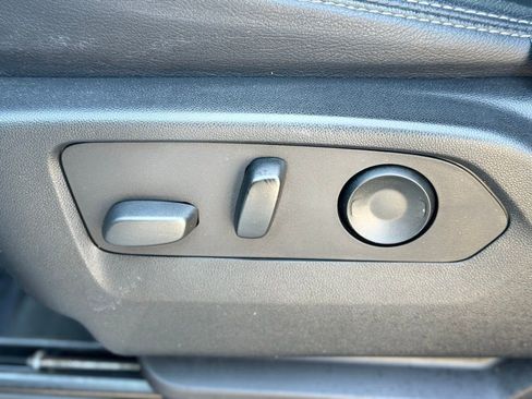 Certified 2022 Chevrolet Silverado 1500 RST w/ Diesel Off-Road Package image 21