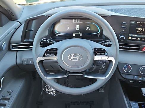 New 2026 Hyundai Elantra SE w/ Cargo Package FWD image 19