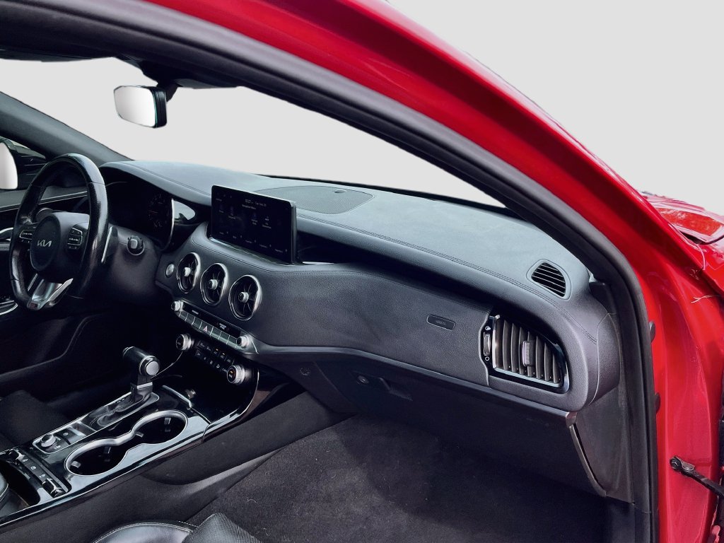 Used 2022 Kia Stinger GT-Line w/ Sun & Sound Package AWD/4WD image 31