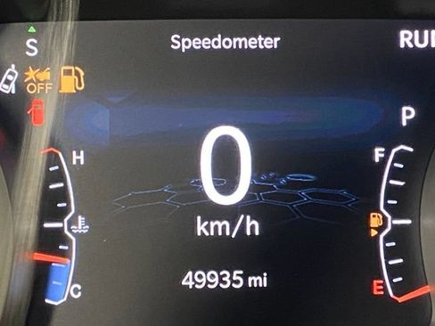 Used 2023 Jeep Compass Latitude AWD/4WD image 18