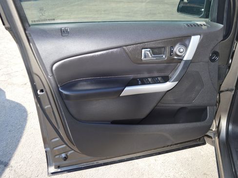 Used 2013 Ford Edge SEL image 14