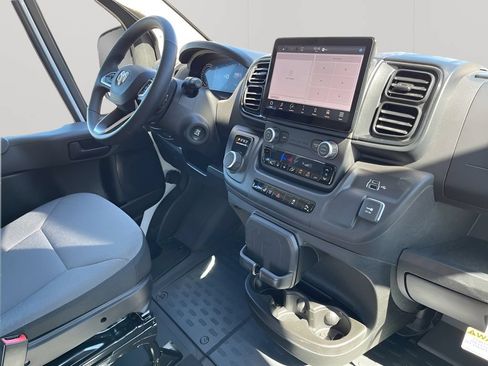New 2025 RAM ProMaster 3500 FWD image 22