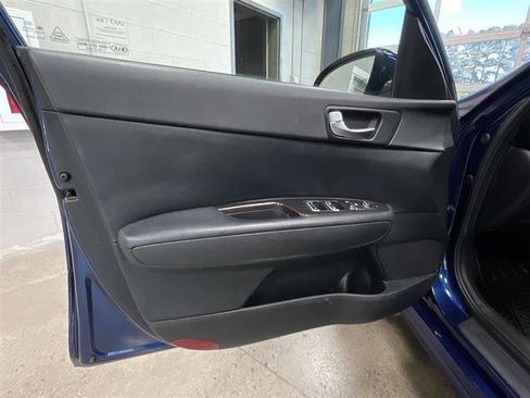 Used 2019 Kia Optima EX image 10