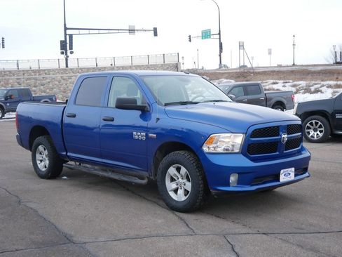 Used 2018 RAM 1500 Express image 3