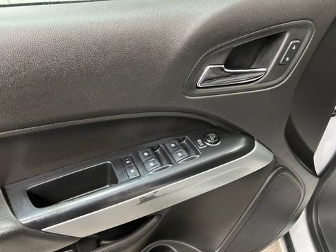 Used 2016 Chevrolet Colorado LT w/ LT Convenience Package image 23