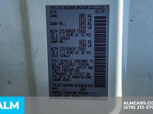 Used 2024 Nissan Rogue SV FWD image 55